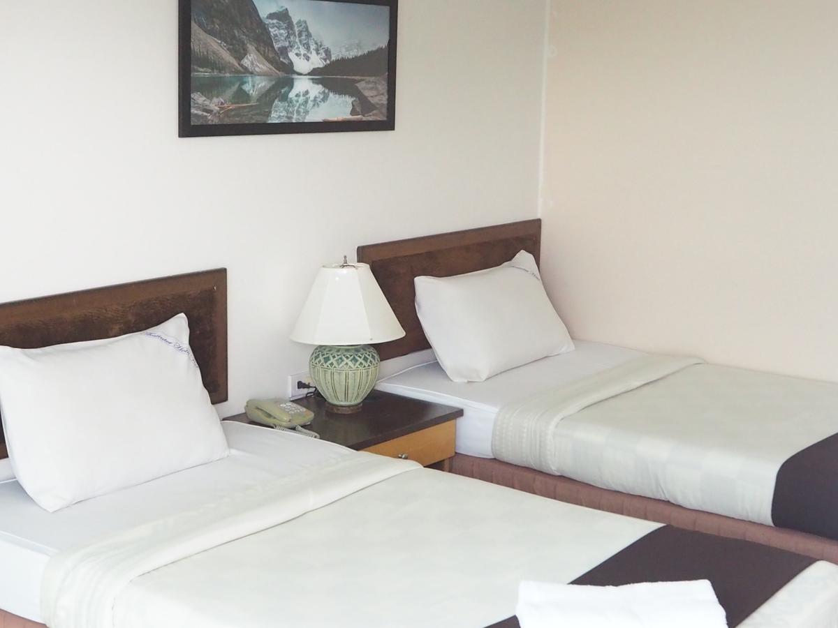 Thai Inter Korat Hotel Nakhonratchasima Esterno foto
